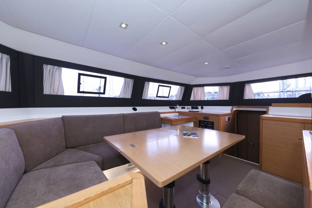 Catamaran Dufour 48 Catamaran Make Me Yours