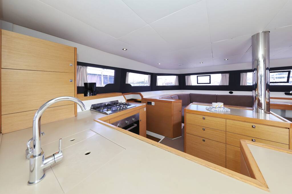 Catamaran Dufour 48 Catamaran Make Me Yours