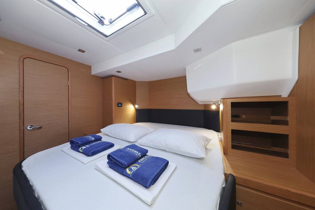 Catamaran Dufour 48 Catamaran Make Me Yours