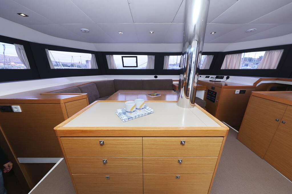 Catamaran Dufour 48 Catamaran Make Me Yours