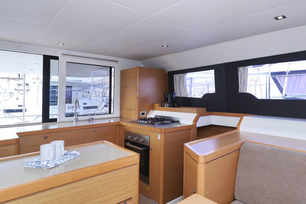 Catamaran Dufour 48 Catamaran Make Me Yours