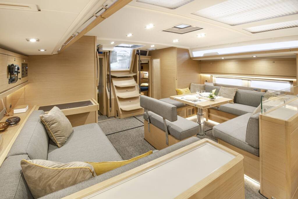 Segelyacht Dufour 530 Smart Electric Y-JIREH