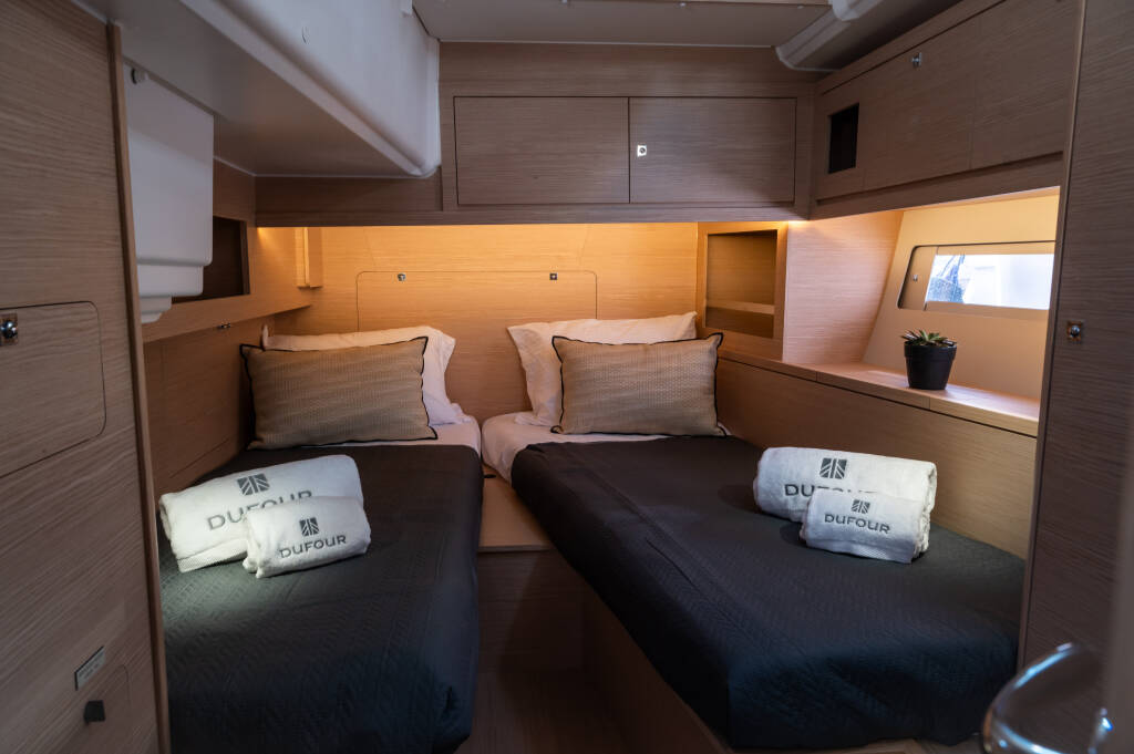 Segelyacht Dufour 530 Ionian Blue