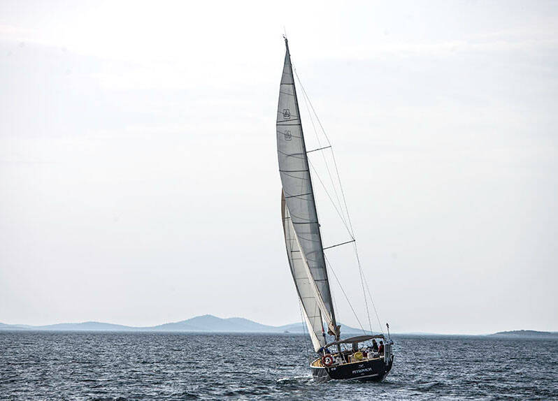Segelyacht Dufour 560 GL Petrovich