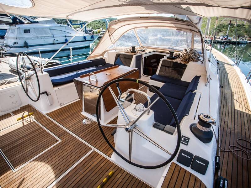 Segelyacht Dufour 560 GL Petrovich
