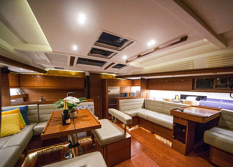 Segelyacht Dufour 560 GL Petrovich