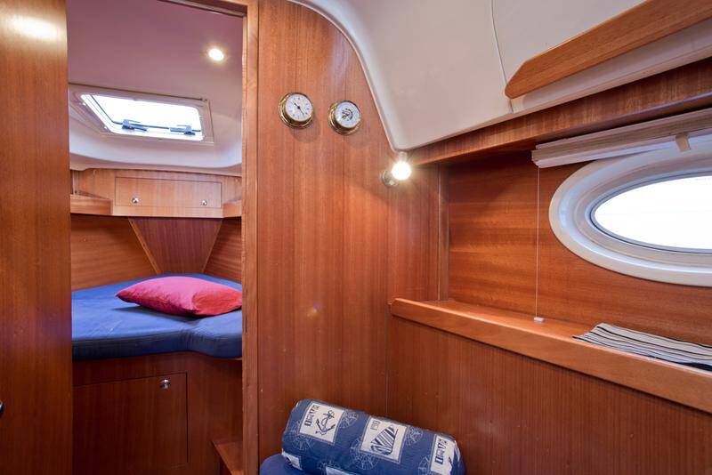 Segelyacht Elan 344 Impression Helios