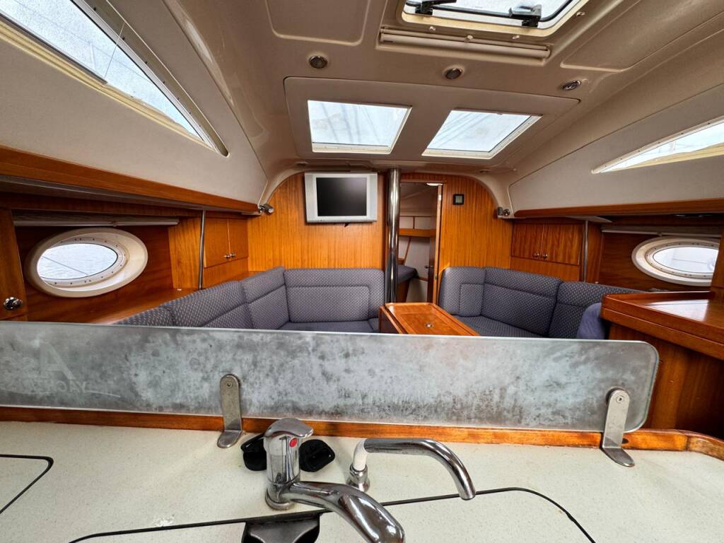 Sailing yacht Elan 384 Impression Sinje Sanje