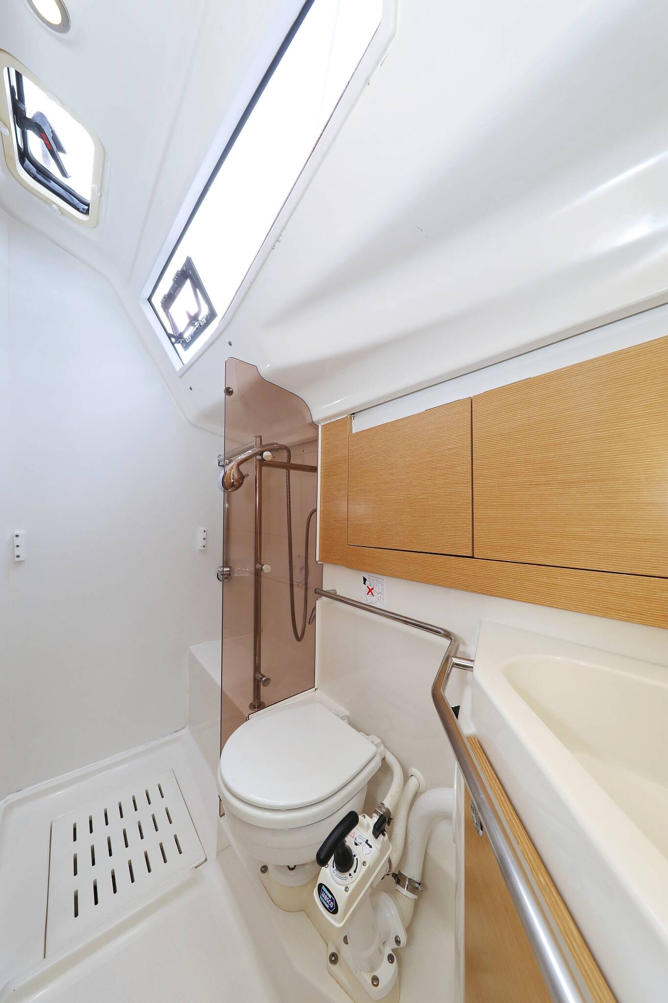 Segelyacht Elan 444 Impression Abrakadabra