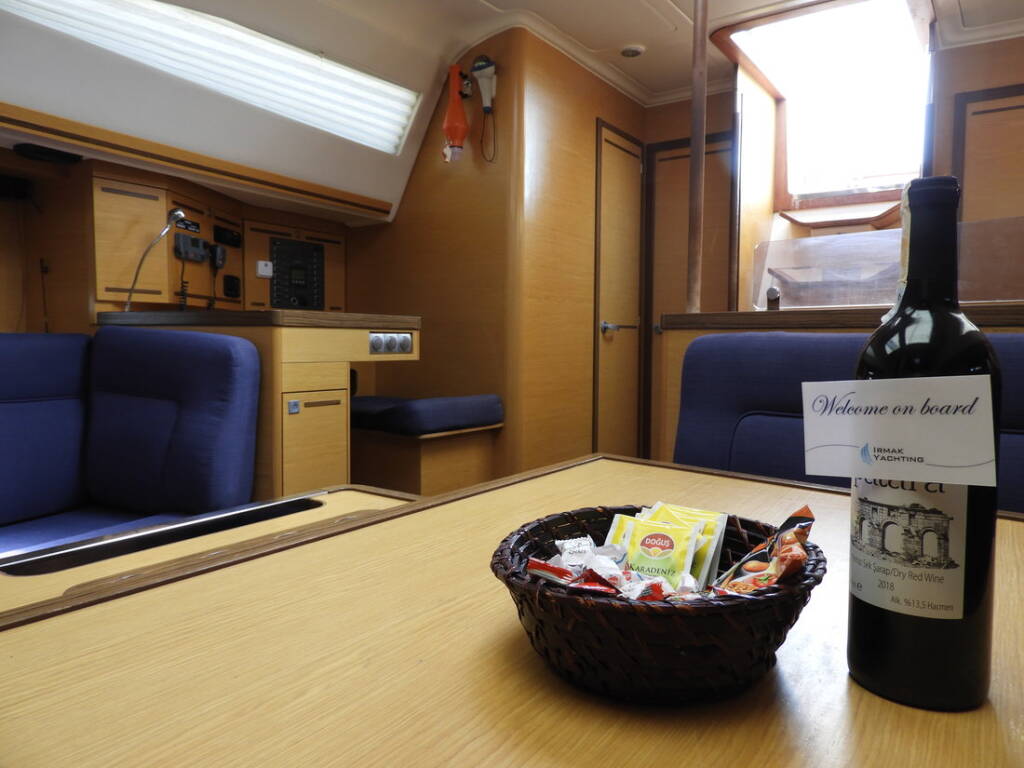 Segelyacht Elan 444 Impression Moon Shadow