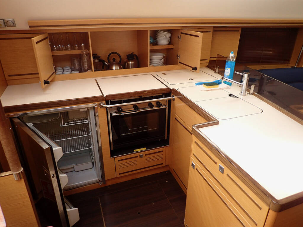 Segelyacht Elan 444 Impression Moon Shadow