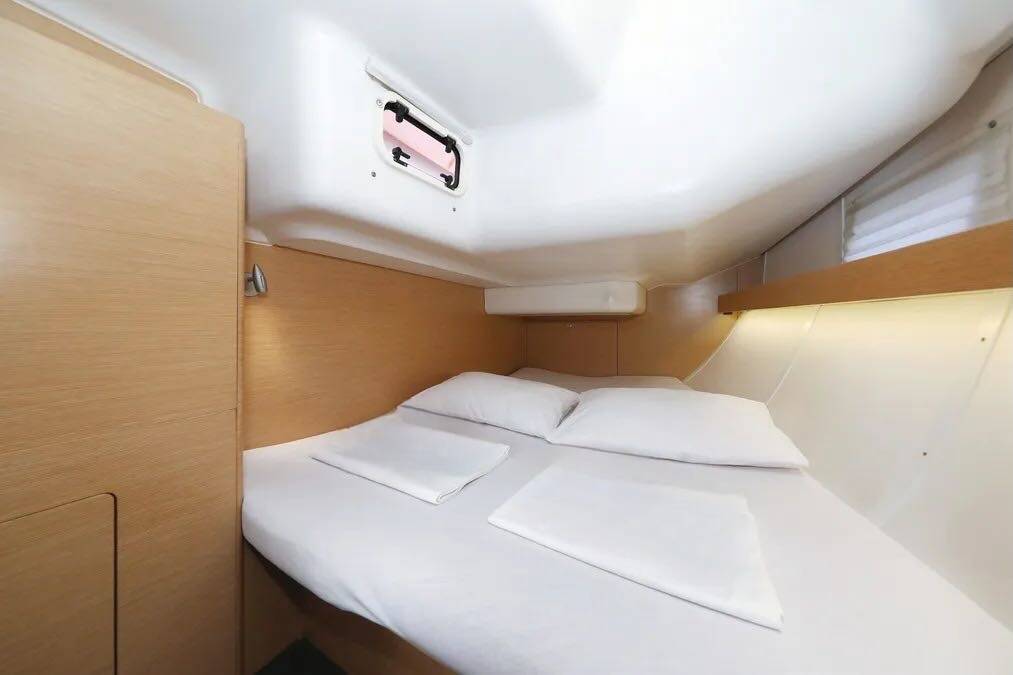 Elan 444 Impression Abrakadabra