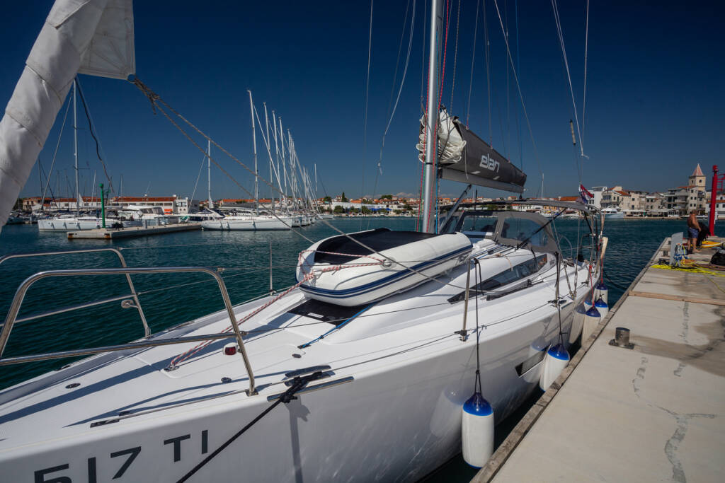 Segelyacht Elan E4 Shark