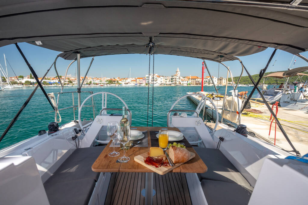 Segelyacht Elan E4 Shark
