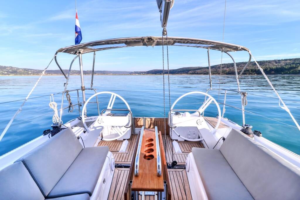 Segelyacht Elan E4 Shark
