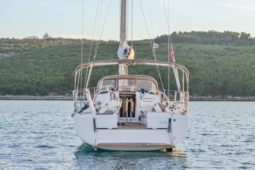 Segelyacht Elan E4 Shark