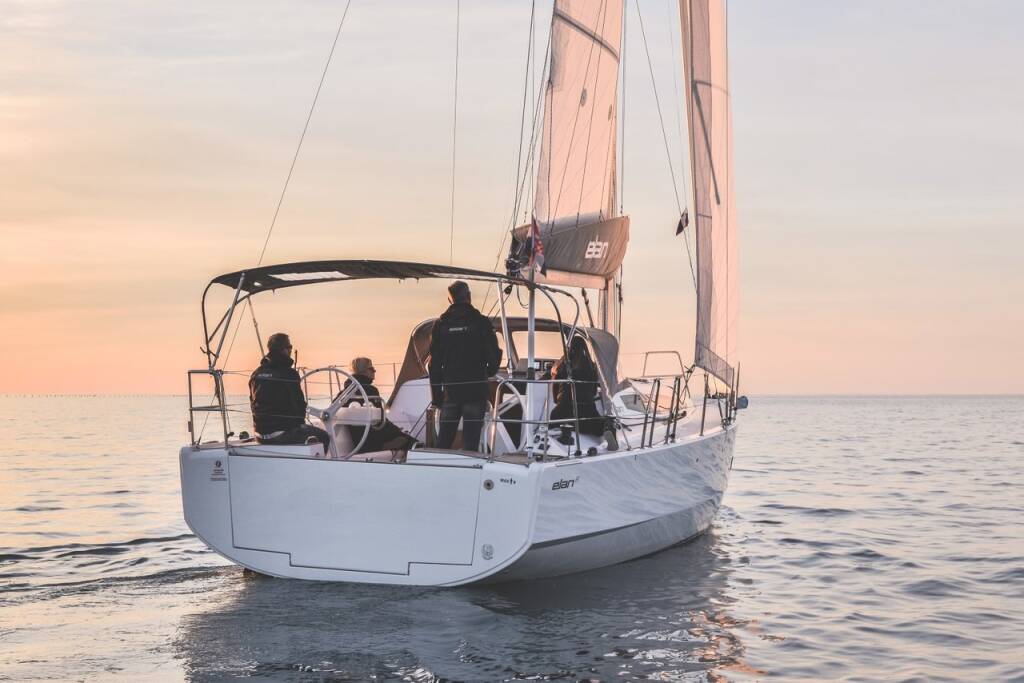 Segelyacht Elan E4 Shark