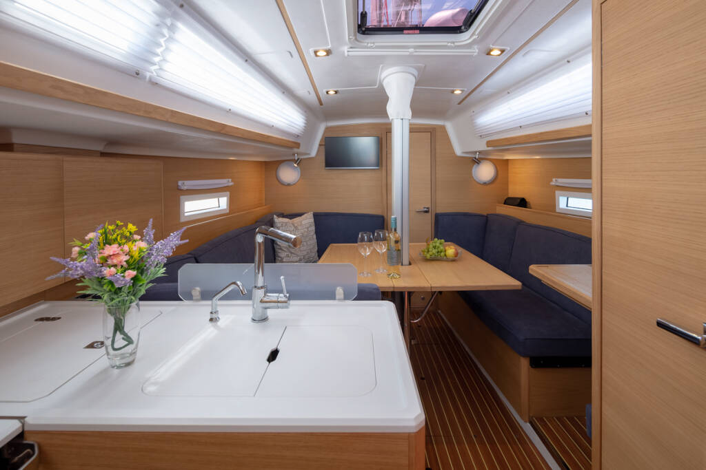 Segelyacht Elan E4 Shark