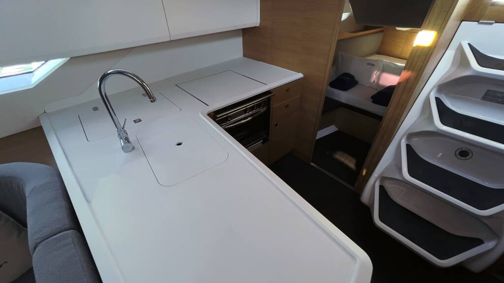 Segelyacht Elan E6 Thor