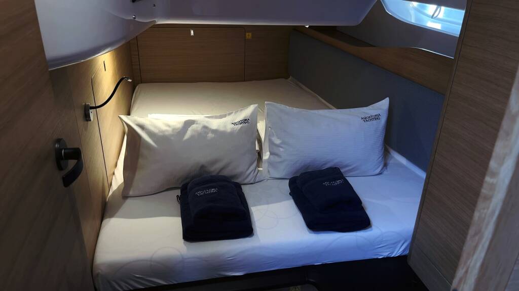 Segelyacht Elan E6 Thor