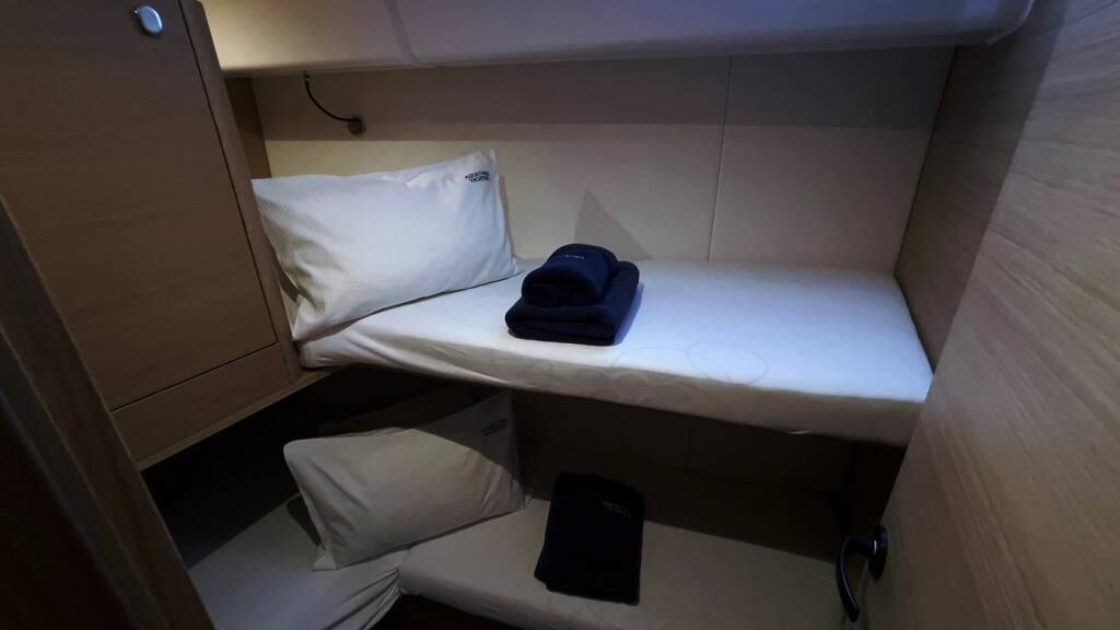 Segelyacht Elan E6 Thor