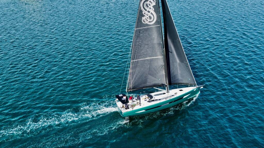 Segelyacht Elan E6 Loki