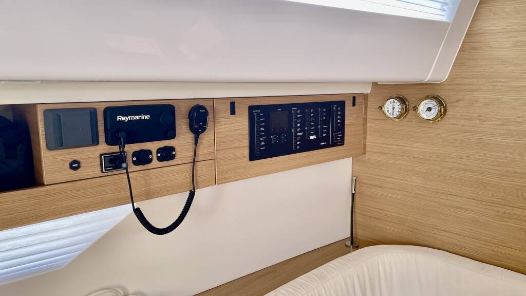 Segelyacht Elan E6 Loki