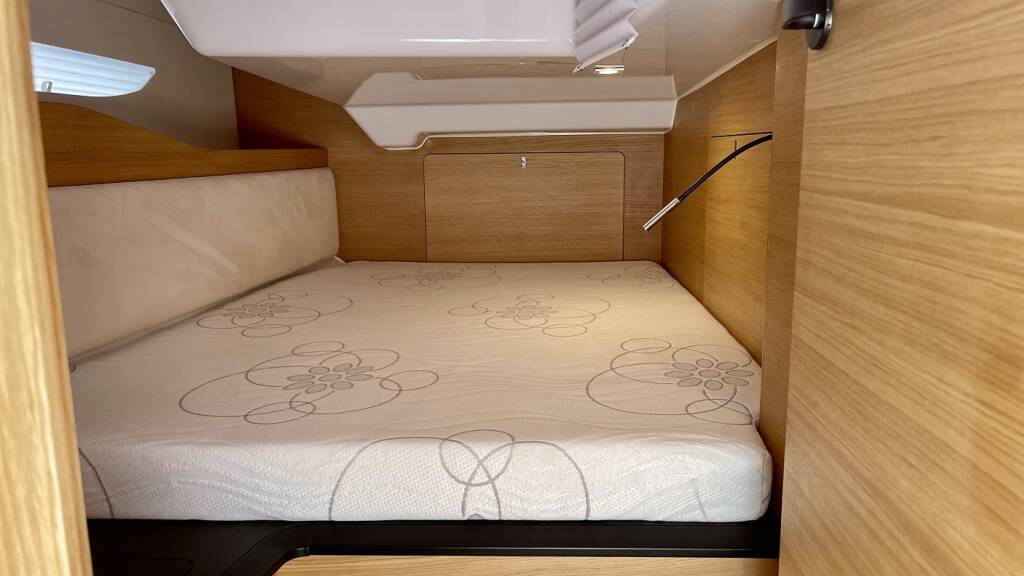 Segelyacht Elan E6 Loki