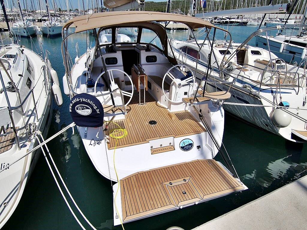Segelyacht Elan Impression 40 Lyra