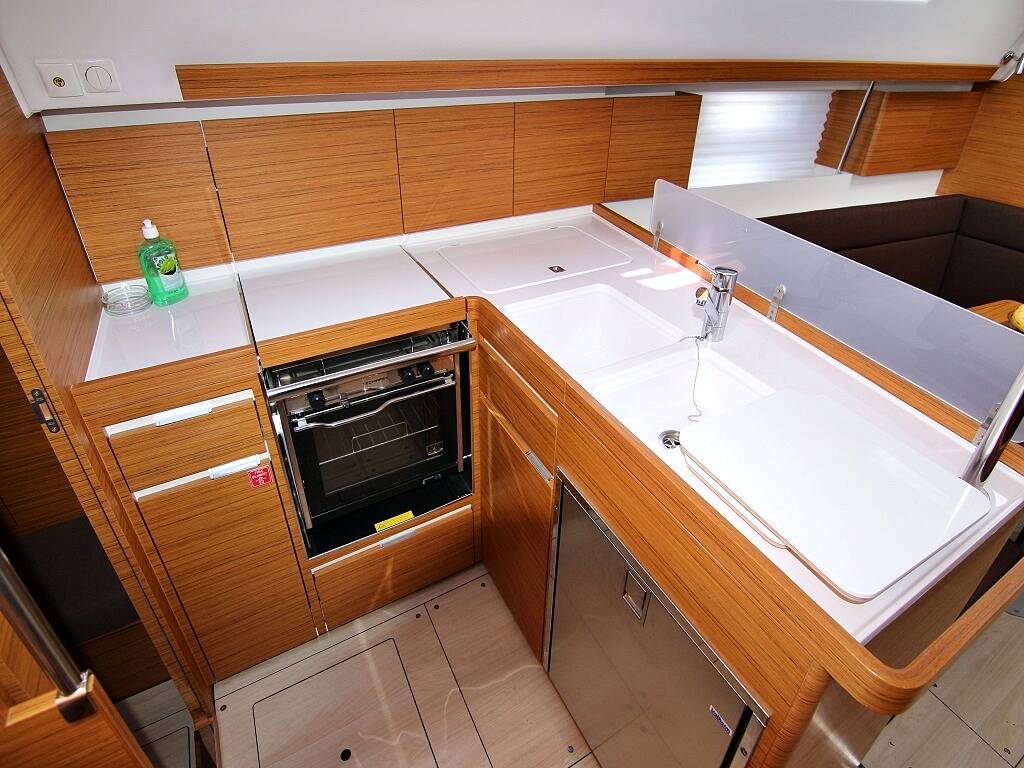 Segelyacht Elan Impression 40 Lyra