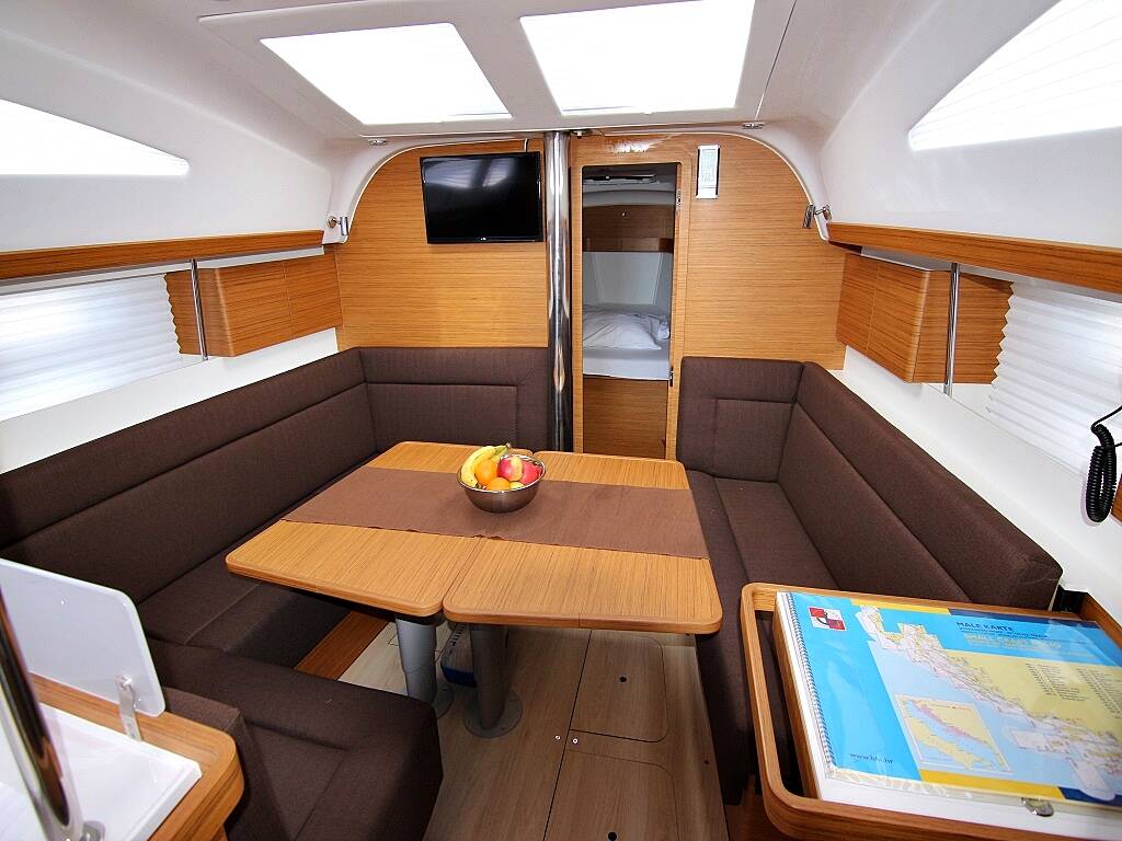 Segelyacht Elan Impression 40 Lyra