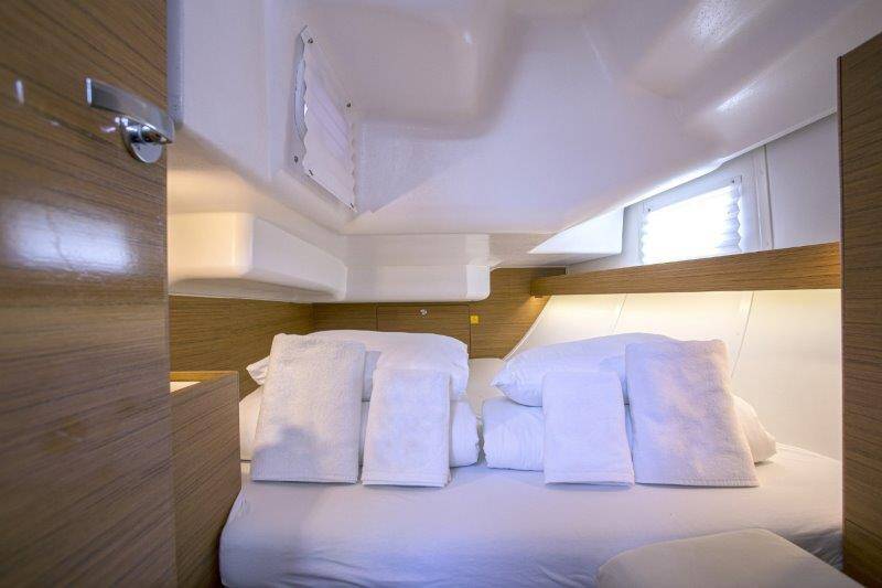 Segelyacht Elan Impression 40 Google