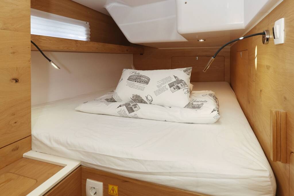 Elan Impression 45 Scarlett