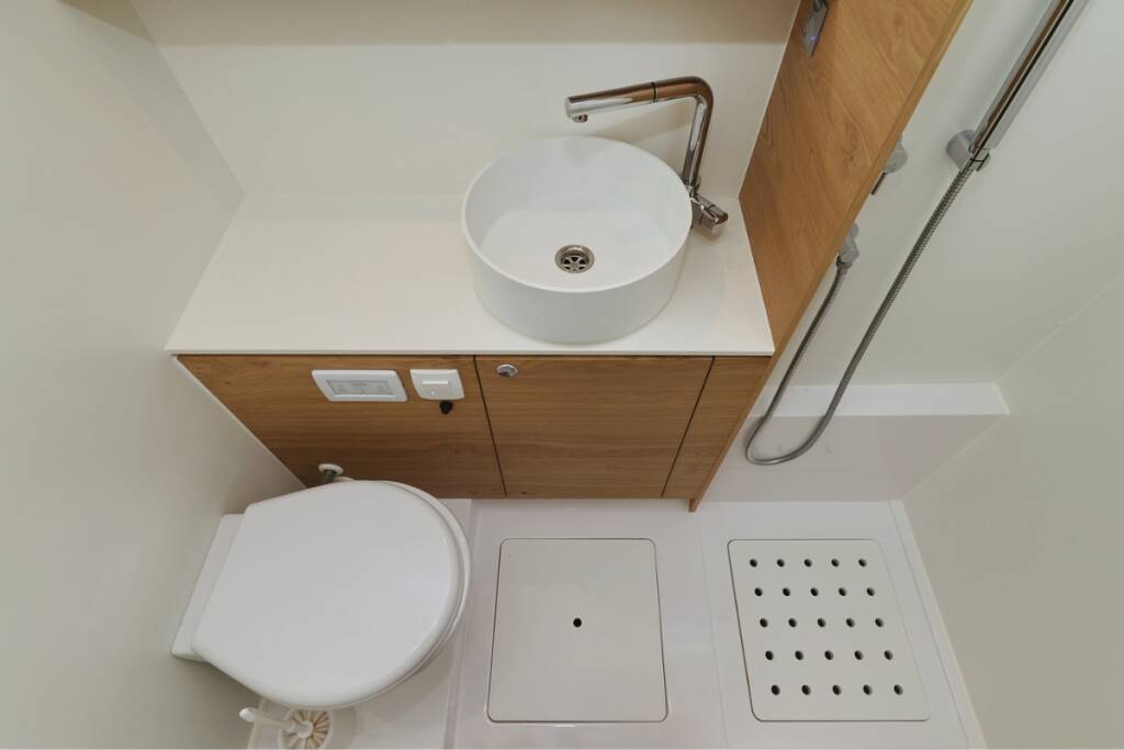 Elan Impression 45 Scarlett