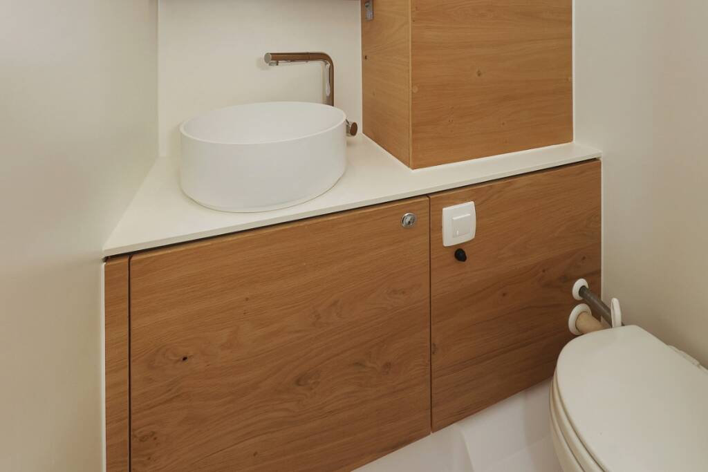 Elan Impression 45 Scarlett