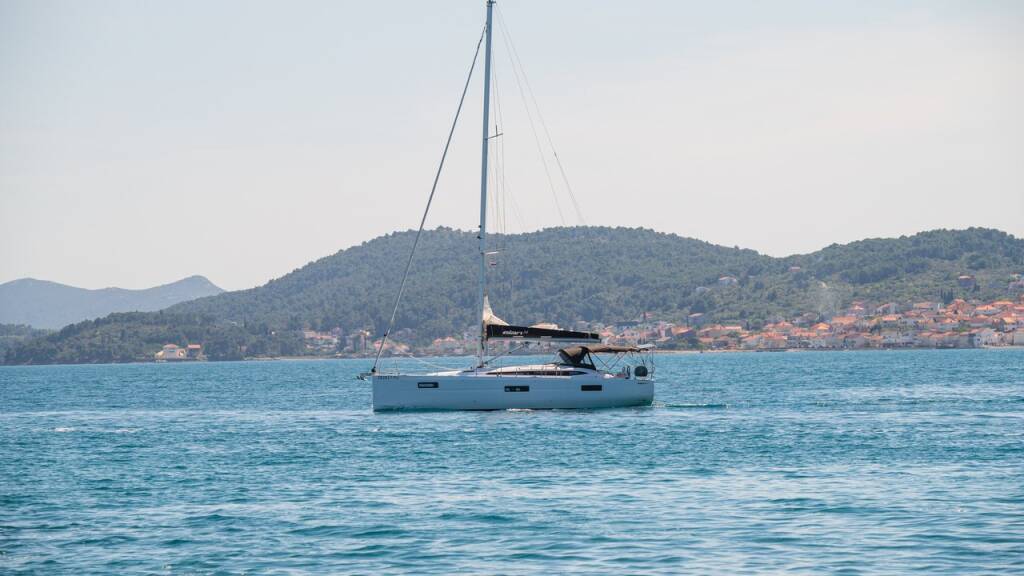 Elan Impression 45 Zara