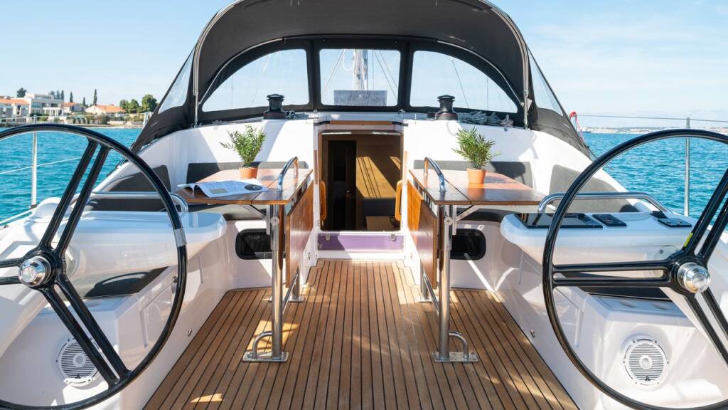 Elan Impression 45 Zara