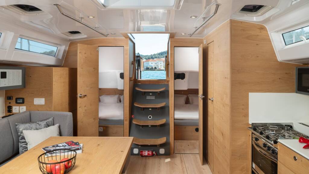 Elan Impression 45 Zara