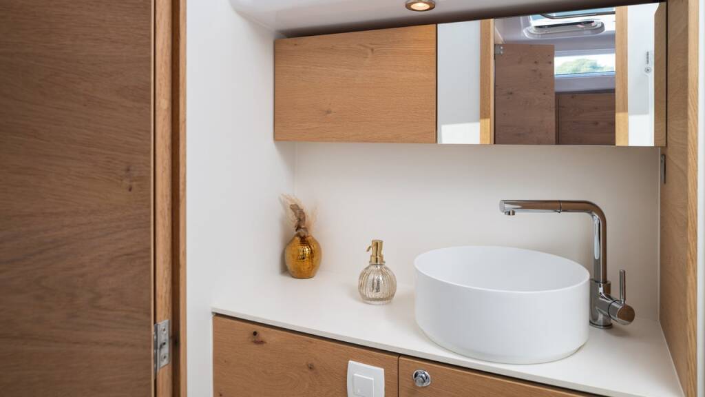 Elan Impression 45 Zara