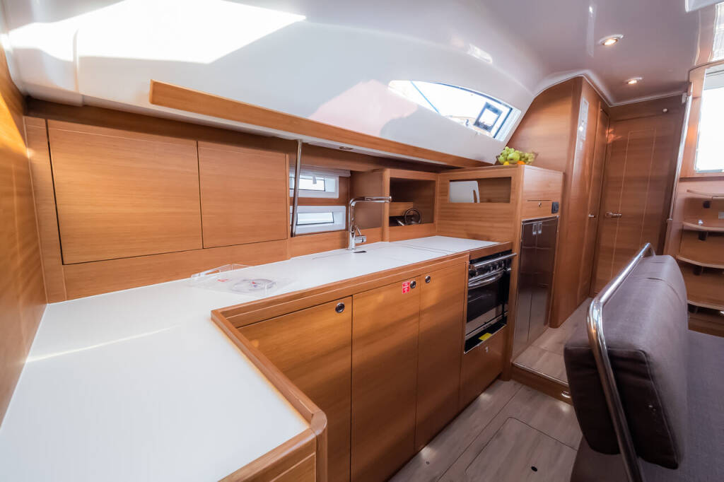Segelyacht Elan Impression 45.1 Josephine