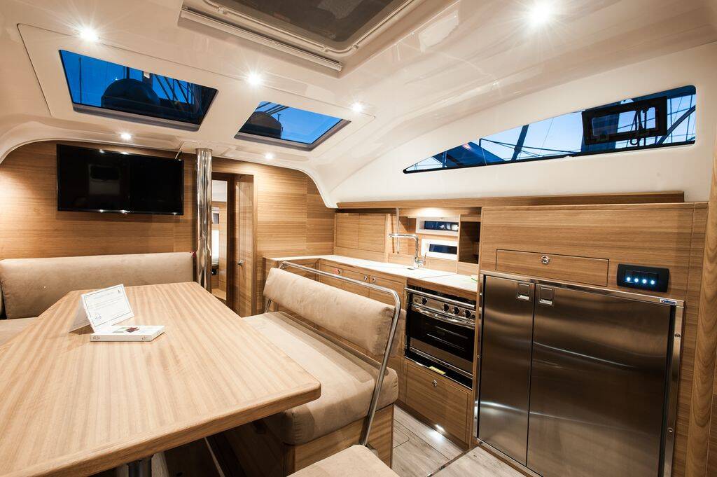 Segelyacht Elan Impression 45.1 Escape