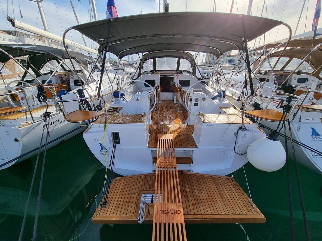 Segelyacht Elan Impression 45.1 Linea Uno