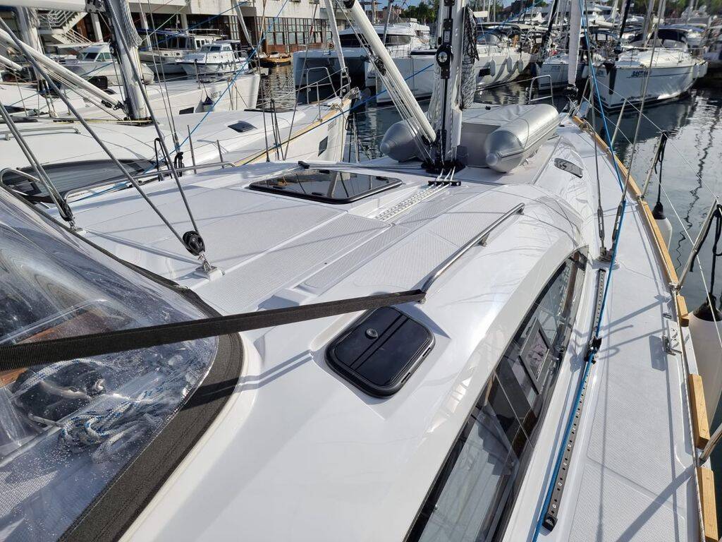 Segelyacht Elan Impression 45.1 Linea Uno