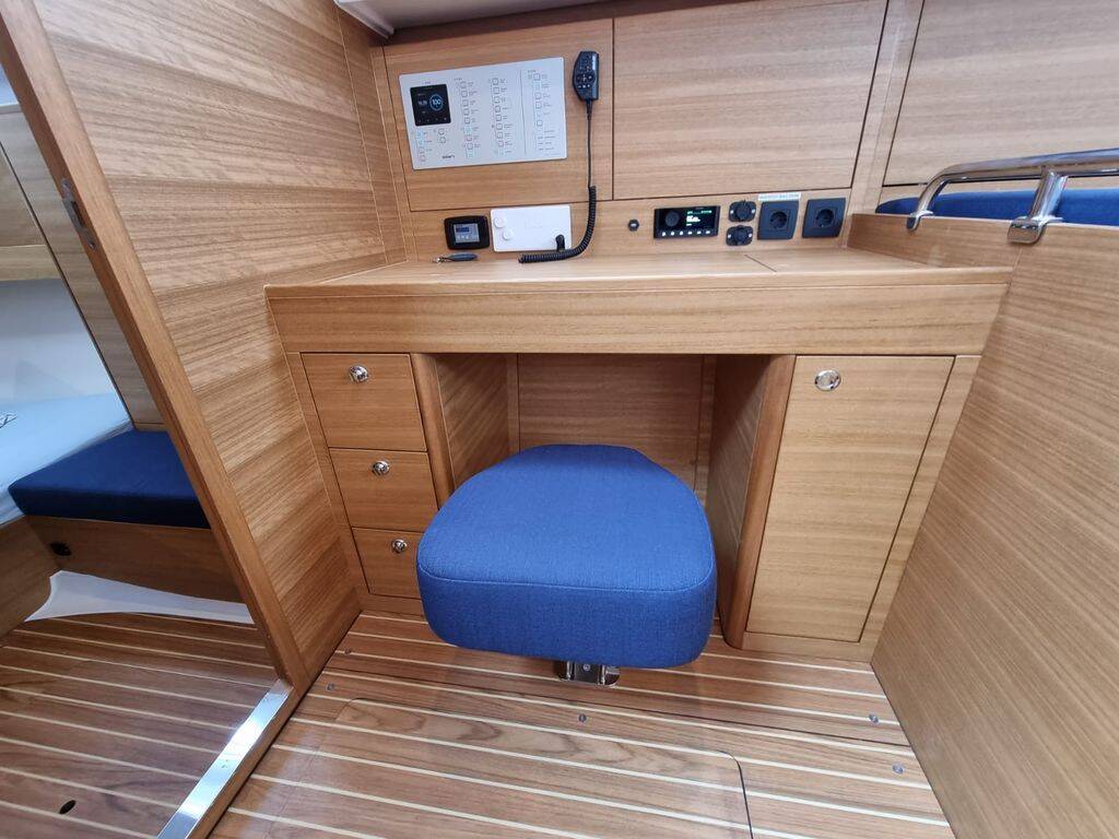 Segelyacht Elan Impression 45.1 Linea Uno