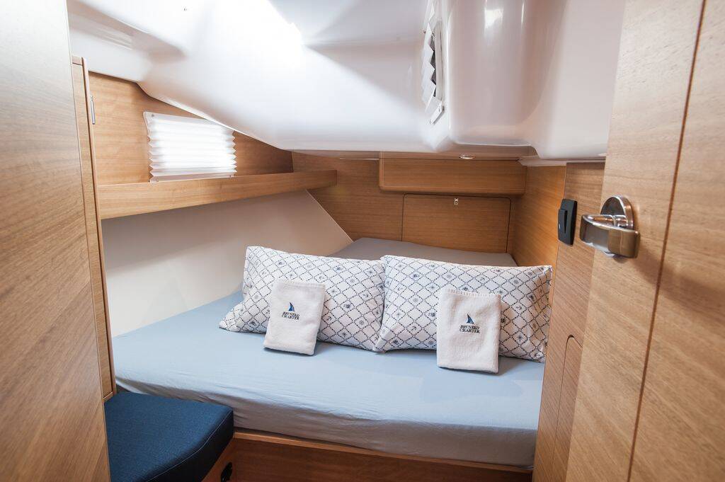 Segelyacht Elan Impression 45.1 Linea Uno