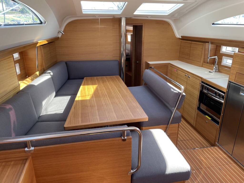 Segelyacht Elan Impression 45.1 Tattoo