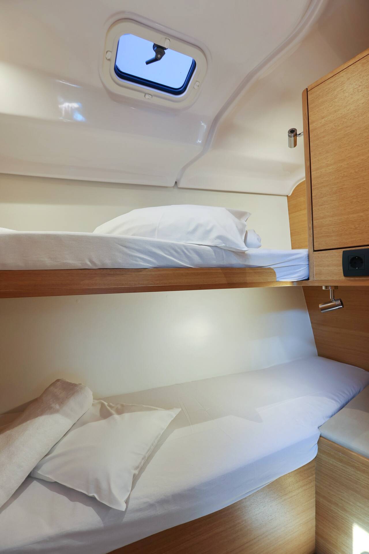 Segelyacht Elan Impression 45.1 Lara