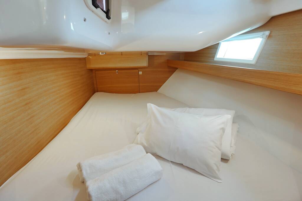 Segelyacht Elan Impression 45.1 Lara