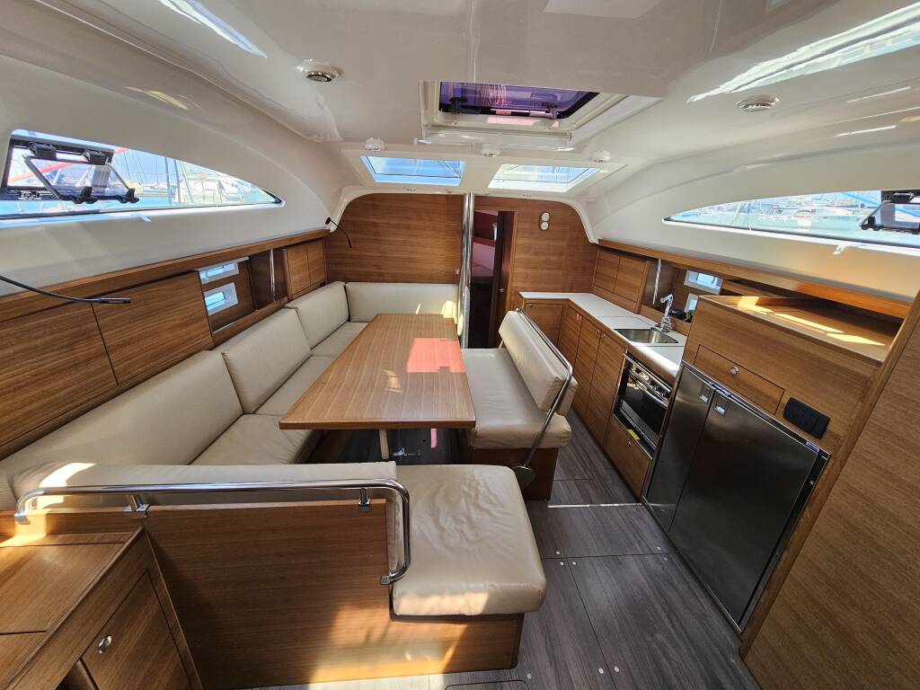 Segelyacht Elan Impression 45.1 HMS Magnolia