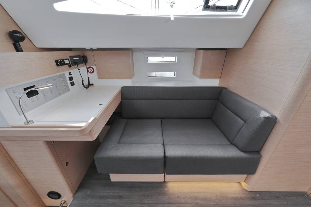 Sailing yacht Elan Impression 50 Abena